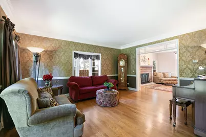 7541 Bittersweet Drive, Gurnee, IL 60031 - Photo 5