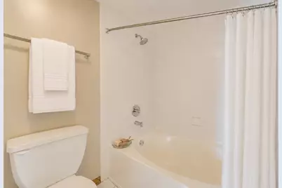 8809 S 79th Avenue #20, Hickory Hills, IL 60457 - Photo 9