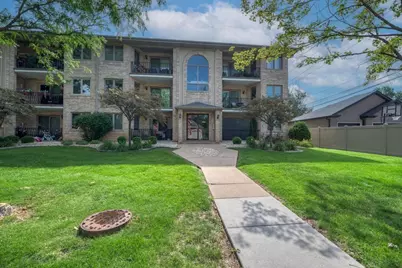 8809 S 79th Avenue #20, Hickory Hills, IL 60457 - Photo 1
