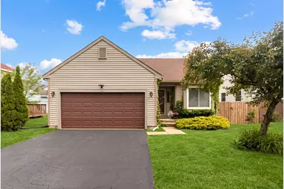 1862 Grosse Pointe Drive, Hanover Park, IL 60133 - Photo 1