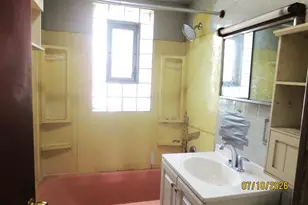 8215 W Forest Preserve Ave, Chicago, IL 60634 - Photo 11