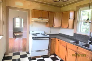 8215 W Forest Preserve Ave, Chicago, IL 60634 - Photo 7