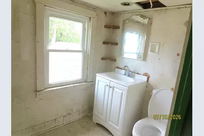 8215 W Forest Preserve Avenue, Chicago, IL 60634 - Photo 15
