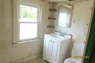 8215 W Forest Preserve Ave, Chicago, IL 60634 - Photo 15