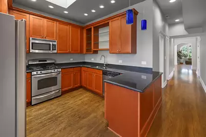 3130 W Wilson Avenue, Chicago, IL 60625 - Photo 15