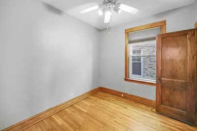 3130 W Wilson Avenue, Chicago, IL 60625 - Photo 9