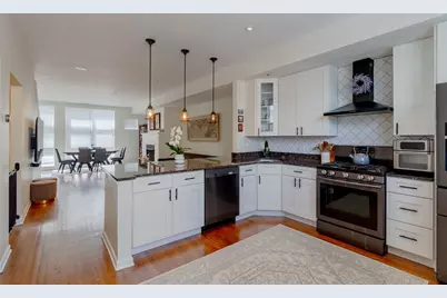 6957 N Western Avenue #F, Chicago, IL 60645 - Photo 7