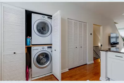 6957 N Western Avenue #F, Chicago, IL 60645 - Photo 23