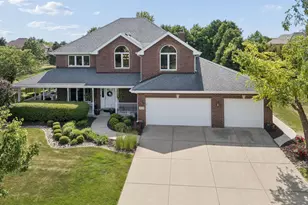 22515 Port Weller Ct, Frankfort, IL 60423 - Photo 1