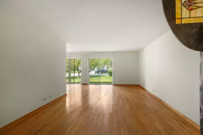 235 Blossom Court #235, Buffalo Grove, IL 60089 - Photo 3