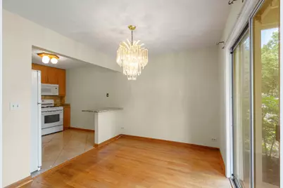 235 Blossom Court #235, Buffalo Grove, IL 60089 - Photo 7