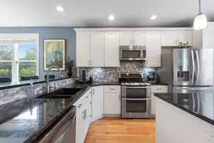 7736 Monroe St, Forest Park, IL 60130 - Photo 5