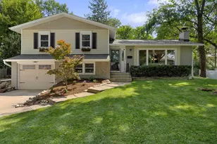 6949 Meadow Crest Dr, Downers Grove, IL 60516 - Photo 1
