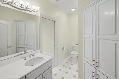 12 Carlisle Drive, Oak Brook, IL 60523 - Photo 79