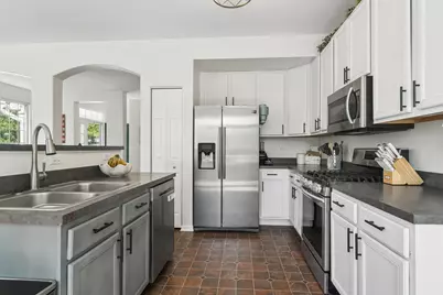 [Address not provided], Round Lake, IL 60073 - Photo 13