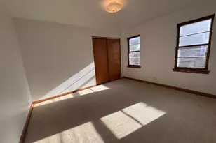 10315 Chaucer St, Westchester, IL 60154 - Photo 17