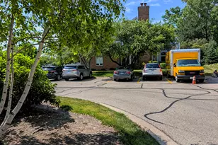 1541 N Kendal Ct, Arlington Heights, IL 60004 - Photo 29