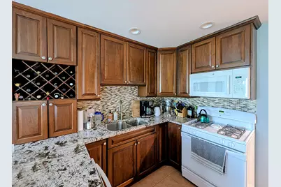 1541 N Kendal Court, Arlington Heights, IL 60004 - Photo 17