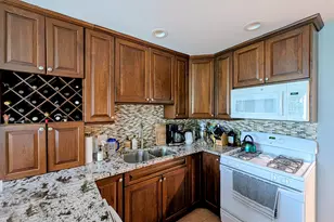 1541 N Kendal Ct, Arlington Heights, IL 60004 - Photo 17