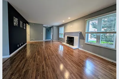 1541 N Kendal Court, Arlington Heights, IL 60004 - Photo 13