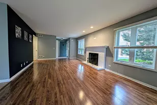 1541 N Kendal Ct, Arlington Heights, IL 60004 - Photo 13