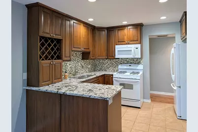 1541 N Kendal Court, Arlington Heights, IL 60004 - Photo 15