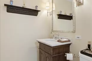 1608 N St Michaels Ct, Chicago, IL 60614 - Photo 21