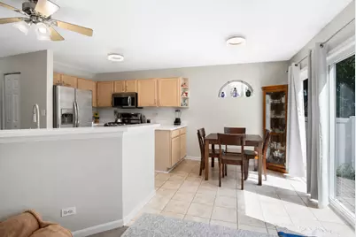 81 Misty Hill Lane, Hainesville, IL 60030 - Photo 5