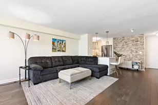 1440 N Lake Shore Dr, Chicago, IL 60610 - Photo 19
