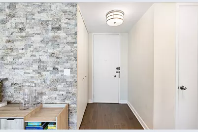 1440 N Lake Shore Drive #18G, Chicago, IL 60610 - Photo 5