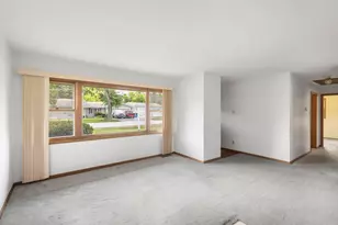 1350 63rd Pl, La Grange Highlands, IL 60525 - Photo 11