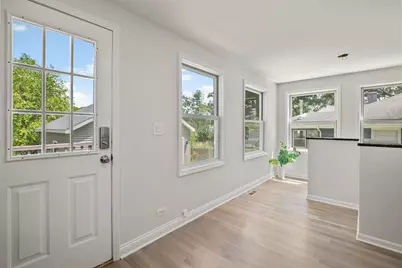 125 Burton Street, Grayslake, IL 60030 - Photo 11
