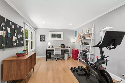 9424 Tripp Avenue, Skokie, IL 60076 - Photo 23