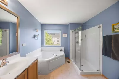 325 Forest Trail, South Elgin, IL 60177 - Photo 11