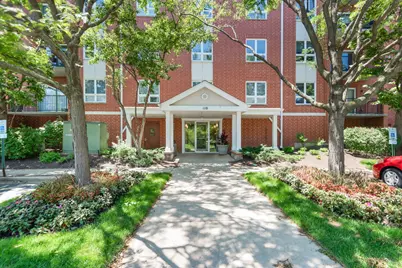 110 N Milwaukee Avenue #303, Wheeling, IL 60090 - Photo 1