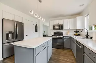 516 May St, Plano, IL 60545 - Photo 5