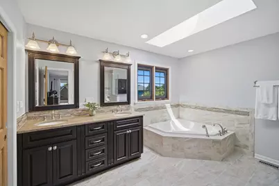 566 Yardley Trail, Mundelein, IL 60060 - Photo 21