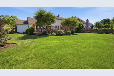 566 Yardley Trail, Mundelein, IL 60060 - Photo 37