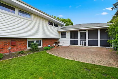 [Address not provided], Park Ridge, IL 60068 - Photo 33