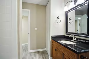 2600 Brookwood Way Dr, Rolling Meadows, IL 60008 - Photo 15