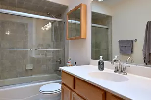 213 John Dr, Bartlett, IL 60103 - Photo 33