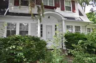 306 N Maple Ave, Elmhurst, IL 60126 - Photo 1