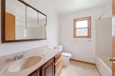2504 Commonwealth Avenue, Joliet, IL 60435 - Photo 15