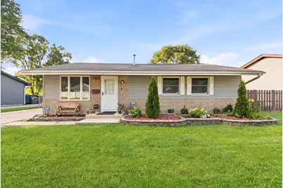706 Hillside Drive, Streamwood, IL 60107 - Photo 1