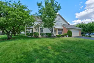 354 Ashford Cir, Bartlett, IL 60103 - Photo 3