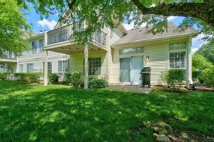 354 Ashford Cir, Bartlett, IL 60103 - Photo 23