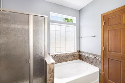 900 Scottsdale Drive, Hampshire, IL 60140 - Photo 21