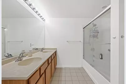 9670 Franklin Avenue #602, Franklin Park, IL 60131 - Photo 17