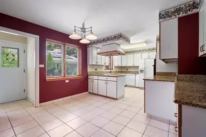 6650 N Lightfoot Avenue, Chicago, IL 60646 - Photo 11