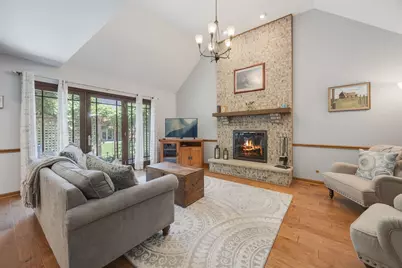 21W728 McCarron Road, Glen Ellyn, IL 60137 - Photo 13